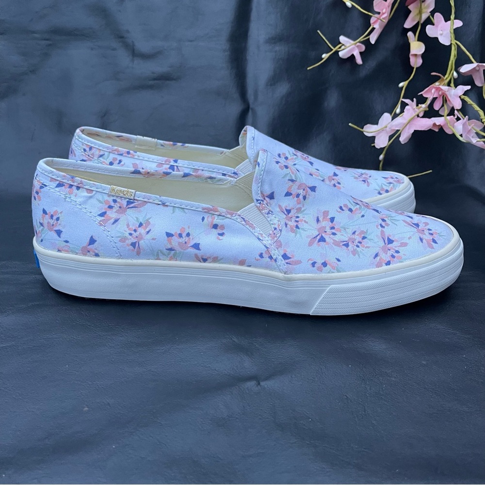 Keds Women's Double Decker Floral Slip on Sneaker Size 11
